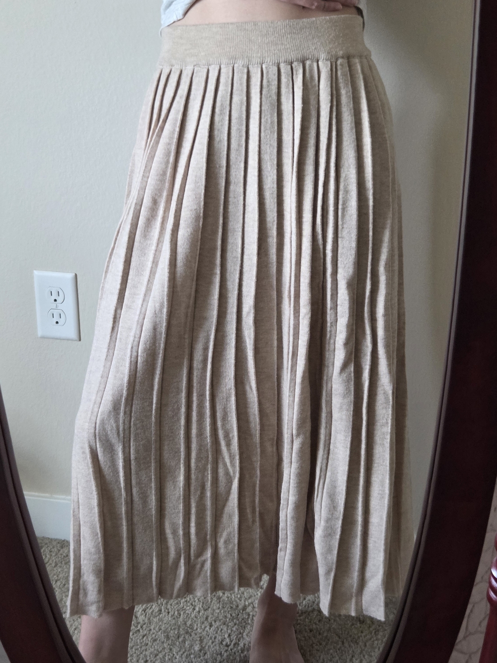 OAK + FORT Pleated Tan Maxi Skirt - Small